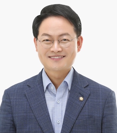 허영.jpg