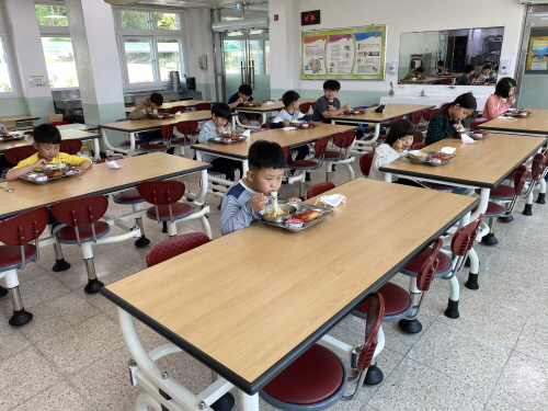 크기변환_추가1.경북교육청, 등교개학에 따른 학교급식 운영 가이드라인 안내03.jpg